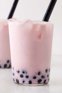 Strawberry Bubble Tea